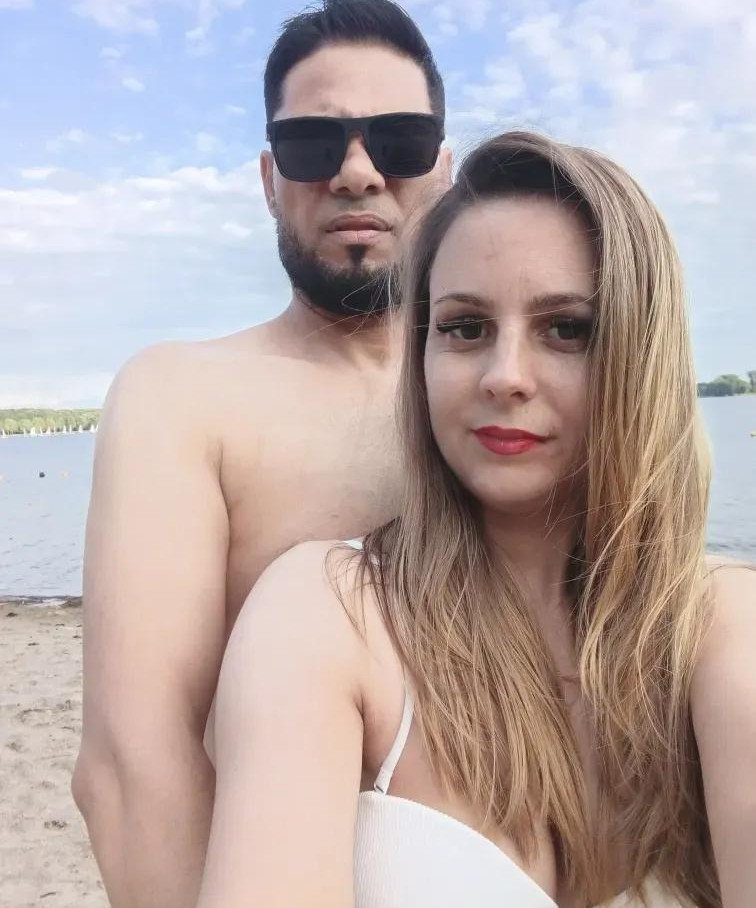 Mike & Miki